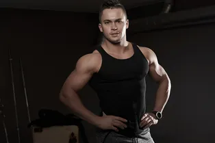 Как убрать жир с живота к Новому году: 5 упражнений, которые заменят надоевшие скручивания Как убрать жир с живота к Новому году: 5 упражнений, которые заменят надоевшие скручивания