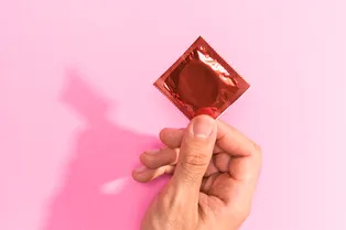 Индийская компания анонсировала выпуск «протеиновых презервативов». Но ей никто не поверил Индийская компания анонсировала выпуск «протеиновых презервативов». Но ей никто не поверил