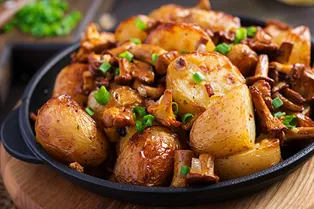 Как сделать печеную картошку без духовки и костра