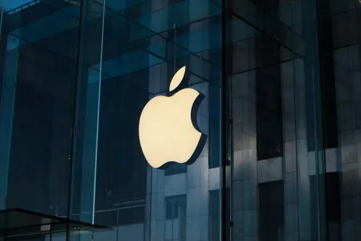 По Apple был нанесен «мощный удар»: ФАС выдала предупреждение компании и пригрозила штрафом в 4 млрд рублей По Apple был нанесен «мощный удар»: ФАС выдала предупреждение компании и пригрозила штрафом в 4 млрд рублей