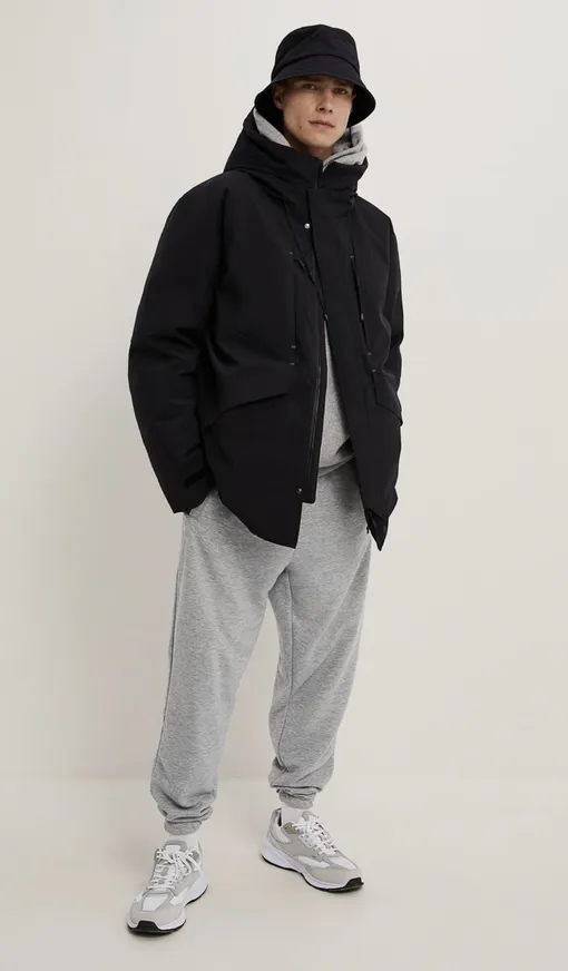 Зимняя куртка