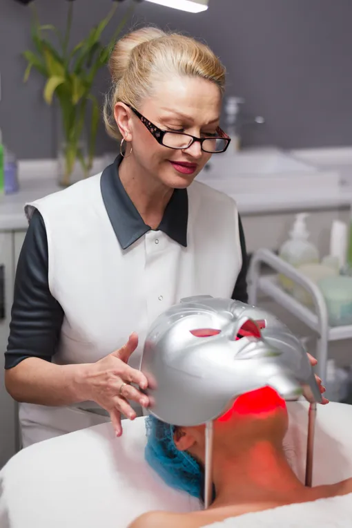 Терапия красным светом Терапия красным светом