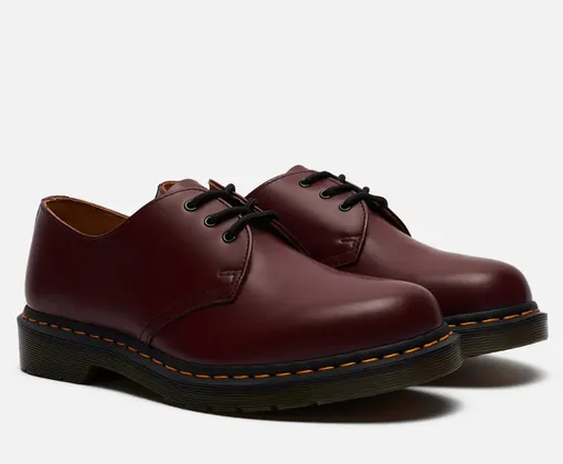 Dr.Martens, Brandshop
