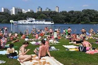 Где купаться и загорать в Москве: 7 бесплатных оборудованных пляжей, одобренных Роспотребнадзором Где купаться и загорать в Москве: 7 бесплатных оборудованных пляжей, одобренных Роспотребнадзором