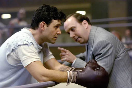 Рассел Кроу и Пол Джаматти в фильме «Нокдаун» (2005) Рассел Кроу и Пол Джаматти в фильме «Нокдаун» (2005)