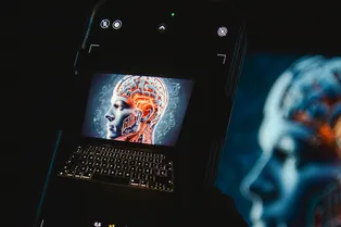 Подросток из Казахстана бросил школу ради собственного стартапа: он заработал $6 млн