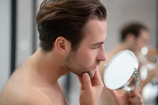 Долгая счастливая жизнь: в России создадут первую в мире вакцину от старения