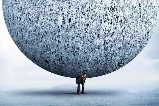 Топ-8 самых опасных бытовых движений, которые гробят вашу спину Топ-8 самых опасных бытовых движений, которые гробят вашу спину