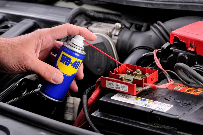 Что скрывает WD-40? У смазки настолько секретная формула, что даже генеральный директор узнал ее спустя 30 лет работы