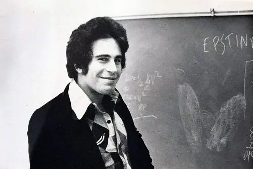 Джеффри Эпштейн во время работы учителем физики и математики в школе Далтона в Нью‑Йорке