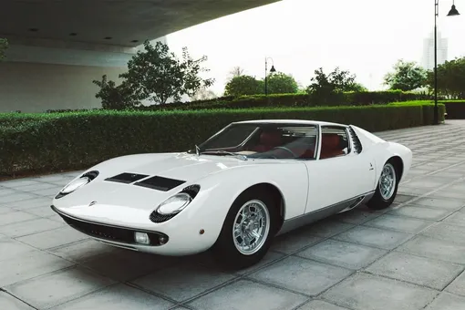 Lamborghini Miura