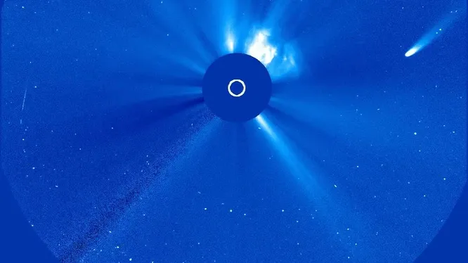 Нажми и смотри