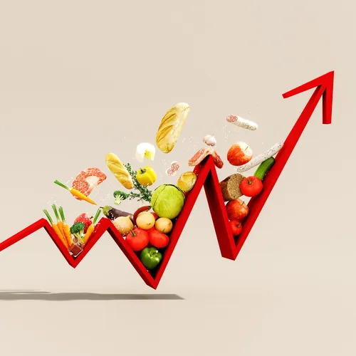 Инфляция в России вновь разгоняется. Что подорожает этим летом вслед за бензином