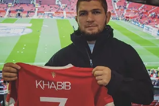 Хабиб Нурмагомедов и экс-игрок «Реала» открыли футбольную академию в Дубае