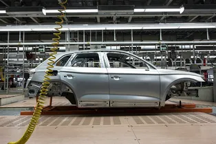 Иномаркам здесь не место: 80% автомобилей на рынке будут российскими уже к 2035 году