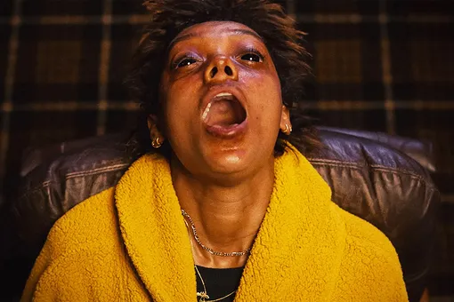 Кадр из фильма «Два, три, демон, приди!» (2023)