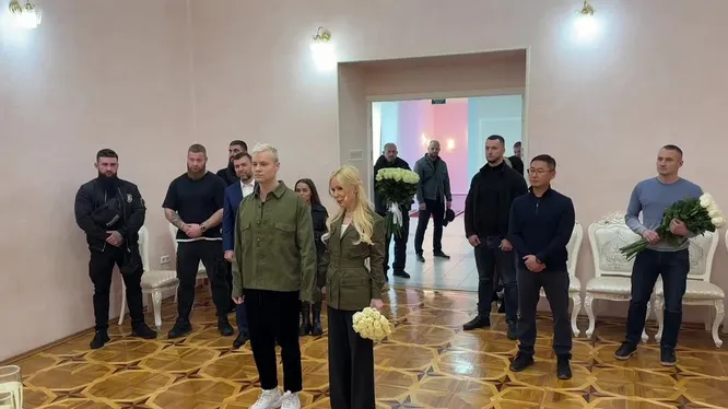 Нажми и смотри Нажми и смотри