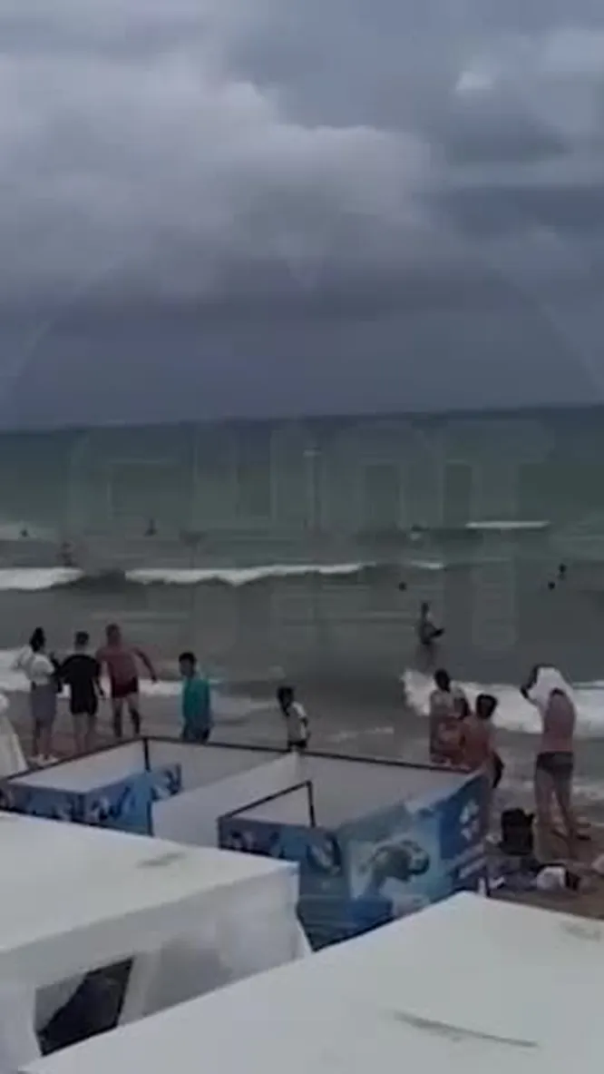 Нажми и смотри