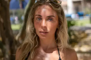 Переспавшая с 2000 мужчин звезда OnlyFans может лишиться состояния: ей предстоит скандальный развод