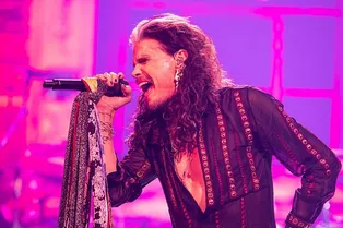 75-летний солист Aerosmith Стивен Тайлер ответил на обвинения в изнасиловании несовершеннолетней