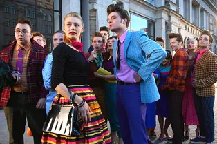 Тест «на стиле»: а вы сможете узнать советскую эпоху по модной одежде и аксессуарам? Тест «на стиле»: а вы сможете узнать советскую эпоху по модной одежде и аксессуарам?