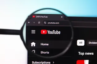 Самый первый видеоролик на YouTube попал в музей: с него началась эпоха интернет-видео Самый первый видеоролик на YouTube попал в музей: с него началась эпоха интернет-видео