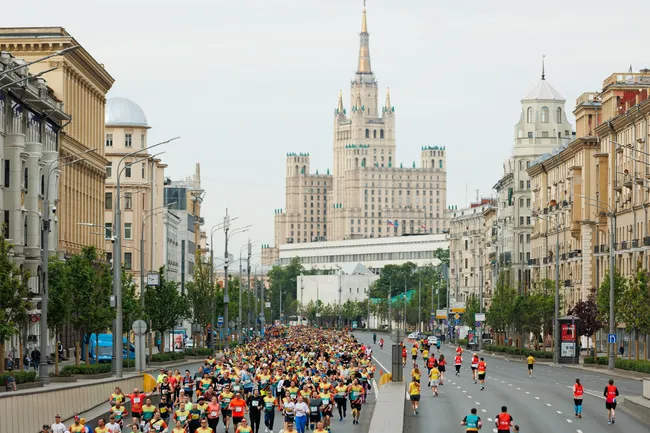 Музыка, огни, летняя Москва и бег: 19 июля на садовом кольце пройдет большой фестиваль бега