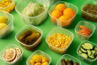 Как хранить продукты, чтобы меньше выбрасывать и не терять деньги