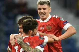 Сборная России по футболу разгромила команду из Кипра в отборочном матче к чемпионату мира-2022 Сборная России по футболу разгромила команду из Кипра в отборочном матче к чемпионату мира-2022