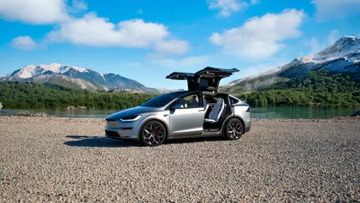 Tesla Model X Plaid Tesla Model X Plaid