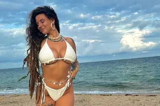 Модель сколотила состояние на OnlyFans и потратила все деньги на покупку фермы: «Я ни о чем не жалею»