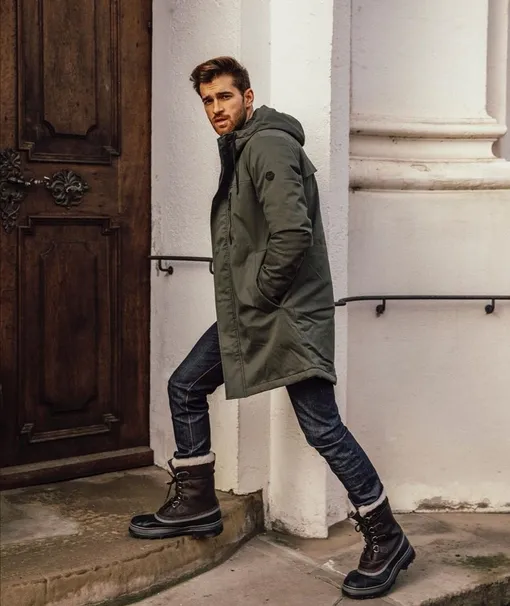 Как сочетать джинсы и ботинки Как сочетать джинсы и ботинки