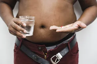 8 групп препаратов, которые могут повлиять на набор веса