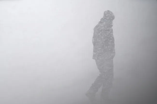 Десятки тысяч жителей россиян остались без света: разгул стихии в российском регионе продолжается