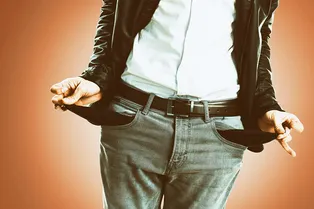 Как понять, что у вас начались проблемы с деньгами?