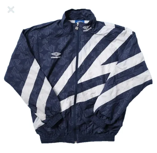 В Англии самым ходовым спортивным брендом считался Umbro В Англии самым ходовым спортивным брендом считался Umbro