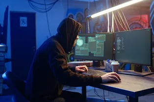 Хакеры заявили о взломе реестра повесток: все данные якобы удалены, но правда ли это?