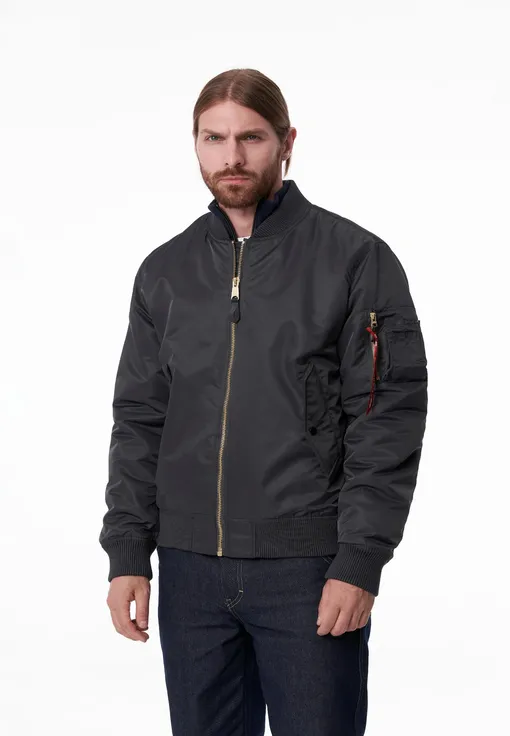 Bjorn Larsen, 19 000 руб. Bjorn Larsen, 19 000 руб.