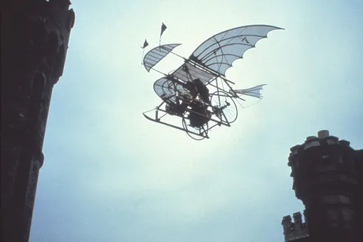 Кадр из фильма «Молодой Шерлок Холмс» (1985) Шерлок Холмс