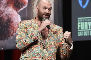 Тайсон Фьюри хочет провести бой с женщиной Тайсон Фьюри хочет провести бой с женщиной