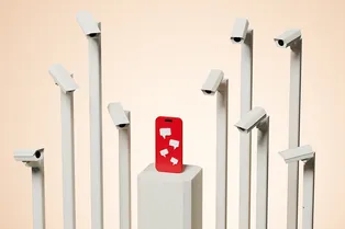 Российская компания не получила миллион долларов от Apple: ее специалисты нашли шпионское ПО в iPhone Российская компания не получила миллион долларов от Apple: ее специалисты нашли шпионское ПО в iPhone