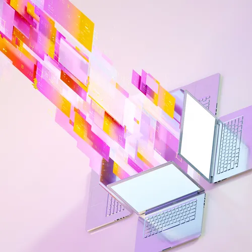 Более половины российских IT-специалистов потеряли работу из-за сокращений: что будет дальше?