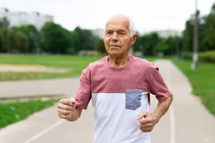 Для спорта никогда не поздно: как начать тренировки после 60 лет