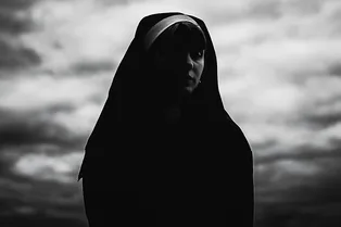 Кто такие доулы смерти и можно ли научиться поддержке умирающих?