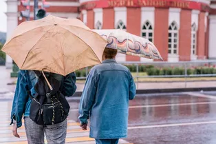 Ливни и холод накроют Москву: погода и магнитные бури в столице 29 июля