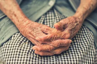 Победители рака: у людей старше 110 лет нашли необычную особенность Победители рака: у людей старше 110 лет нашли необычную особенность