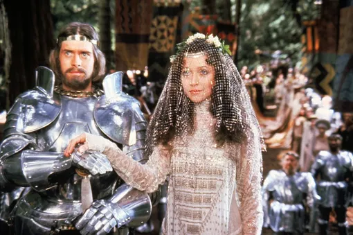 Кадр из фильма «Экскалибур» (1981 г.) Экскалибур