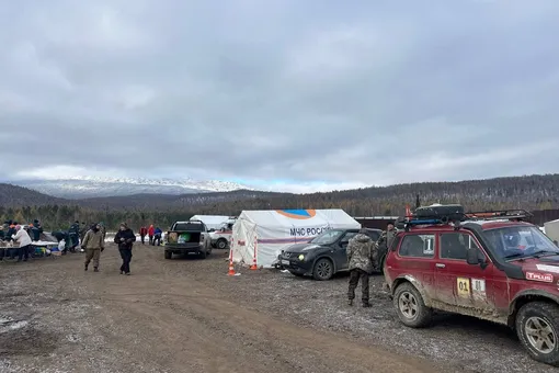 Это конец? В Красноярском крае свернули активные поиски пропавшей в тайге семьи Это конец? В Красноярском крае свернули активные поиски пропавшей в тайге семьи