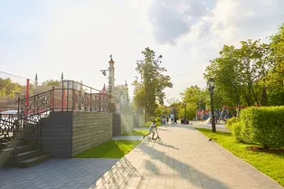 Жара в Москве даст прощальный аккорд: погода и магнитные бури 10 августа Жара в Москве даст прощальный аккорд: погода и магнитные бури 10 августа