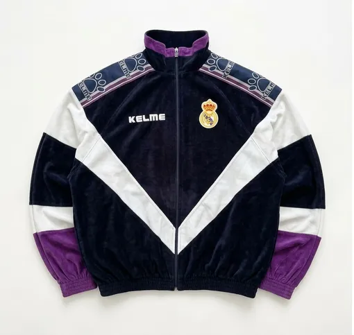 Ветровка «Реал Мадрид» от Kelme Ветровка «Реал Мадрид» от Kelme